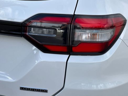 Certified 2024 Honda Pilot Touring image 36