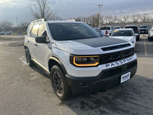 Certified 2026 Honda Passport TrailSport Elite image 2