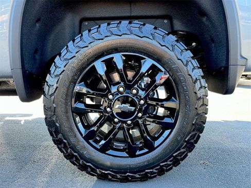 New 2025 Chevrolet Silverado 3500 LTZ w/ LTZ Plus Package image 26