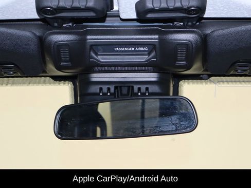 Used 2024 Jeep Wrangler Unlimited AWD/4WD image 23