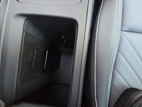 New 2026 Volkswagen Tiguan SE R-Line image 33