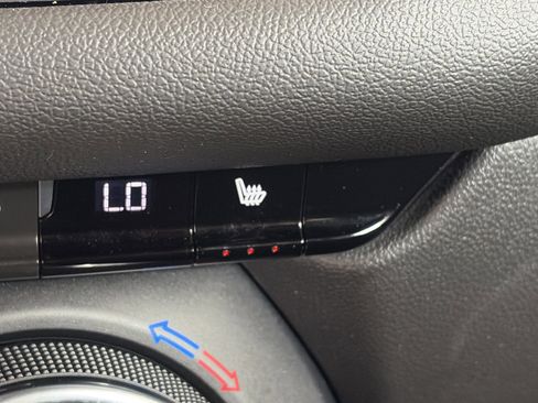 Certified 2024 Chevrolet Blazer LT image 24