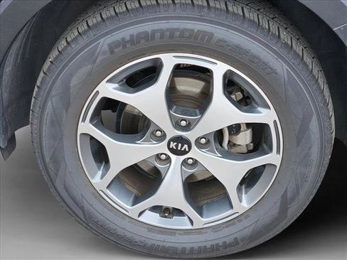 Used 2020 Kia Telluride EX FWD image 14