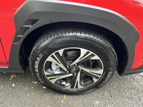 Certified 2025 Subaru Crosstrek 2.0i Premium image 13