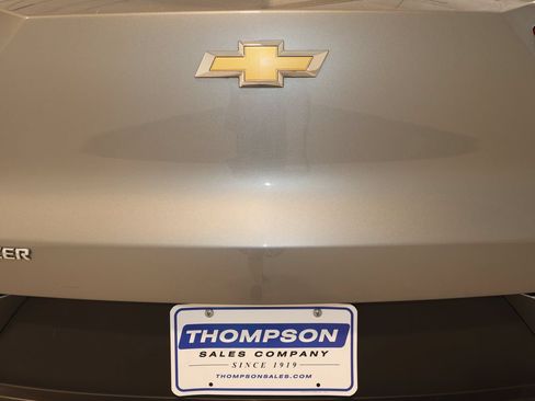 Used 2025 Chevrolet TrailBlazer LT FWD image 35