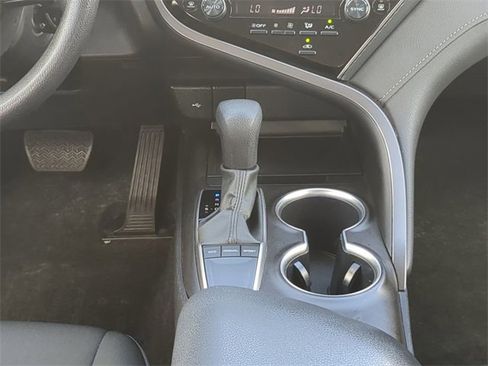Certified 2023 Toyota Camry LE image 18