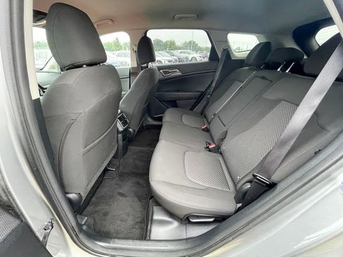 Certified 2024 Kia Sportage LX FWD image 21