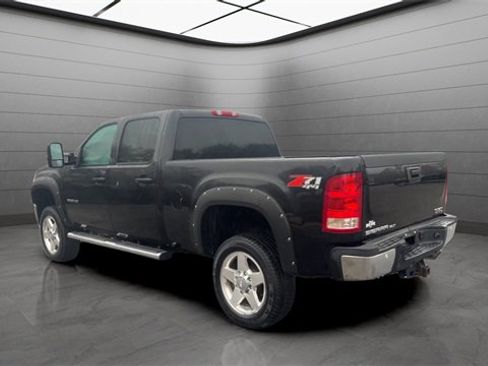 Used 2012 GMC Sierra 2500 SLT w/ SLT Convenience Package image 3