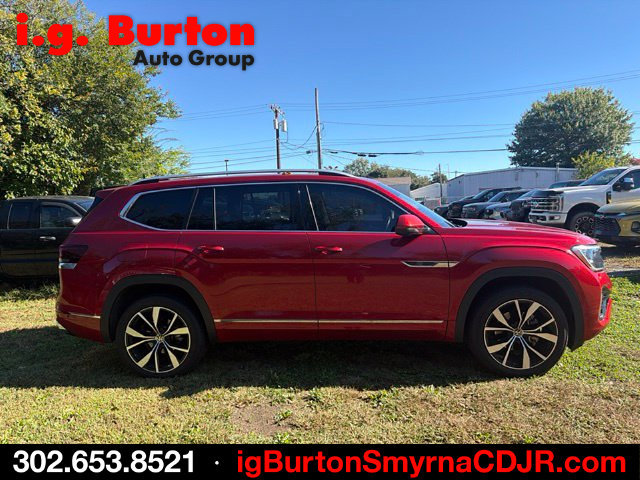Used 2024 Volkswagen Atlas SEL Premium R-Line AWD/4WD image 4