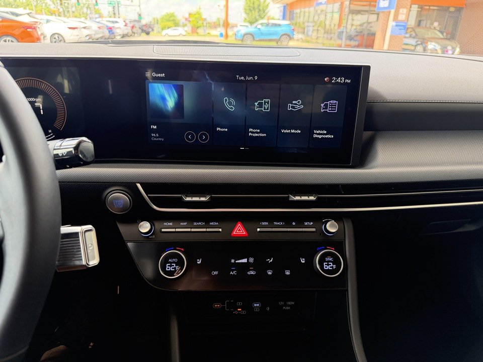 Used 2026 Hyundai Sonata SEL FWD image 17