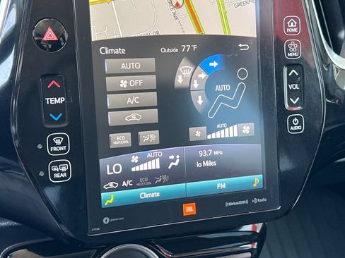 Certified 2021 Toyota Prius Prime Limited FWD image 23