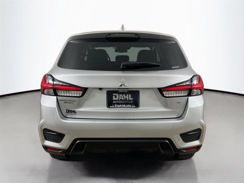 Used 2024 Mitsubishi Outlander Sport AWD image 12