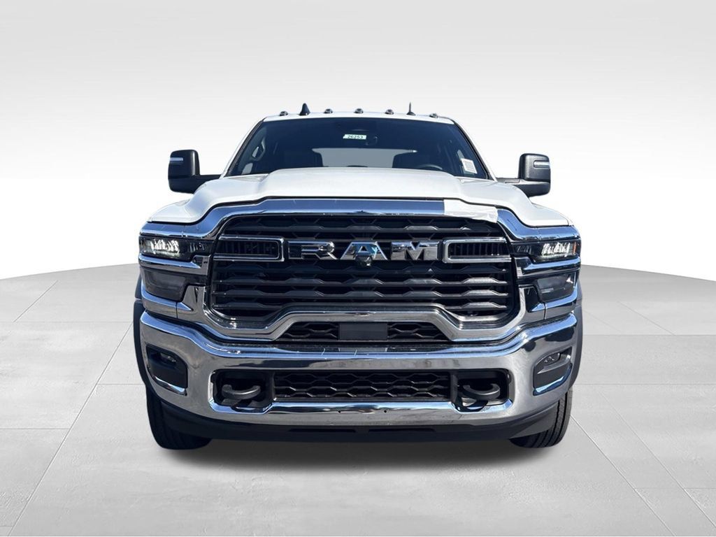 New 2026 RAM 5500 Tradesman w/ Chrome Appearance Group AWD/4WD image 8