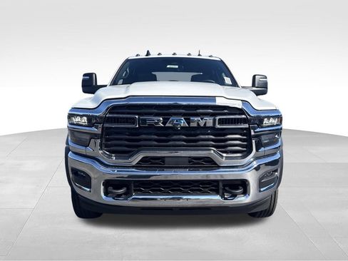 New 2026 RAM 5500 Tradesman w/ Chrome Appearance Group AWD/4WD image 8
