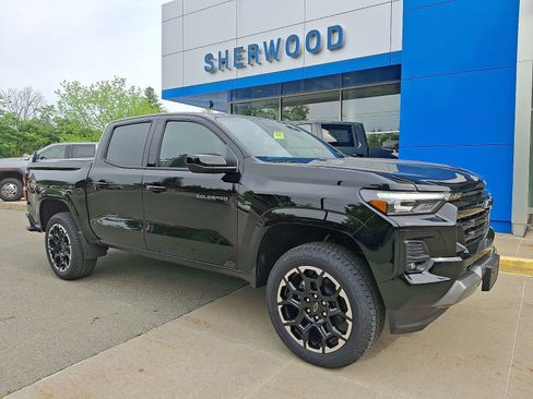 New 2026 Chevrolet Colorado Z71 w/ Z71 Convenience Package 2 AWD/4WD image 1