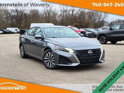 Used 2023 Nissan Altima 2.5 SV