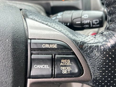 Used 2015 Honda Odyssey EX-L image 19