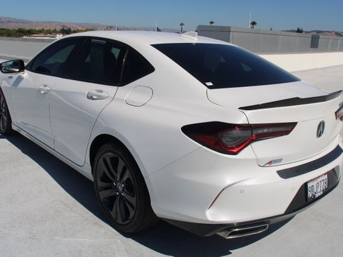 Used 2022 Acura TLX w/ A-SPEC Pkg FWD image 5