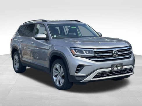 Used 2022 Volkswagen Atlas SE image 3