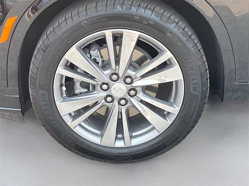 Used 2024 Cadillac XT6 Premium Luxury w/ LPO, Floor Liner Package image 33