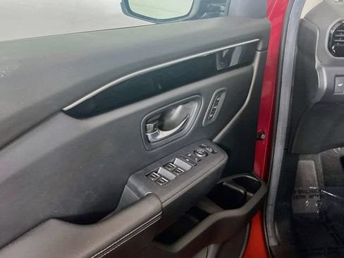 Certified 2025 Honda Pilot EX-L image 16
