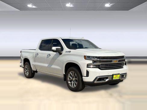 Used 2019 Chevrolet Silverado 1500 High Country w/ Safety Package II image 7