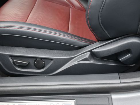 Used 2024 Ford Mustang GT Premium image 9