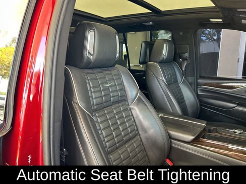Used 2021 Cadillac Escalade Sport Platinum RWD image 26