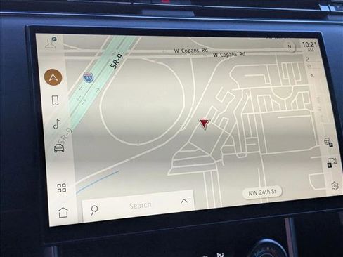 Certified 2023 Land Rover Range Rover SE image 9