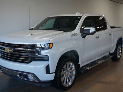 Certified 2022 Chevrolet Silverado 1500 High Country w/ Technology Package