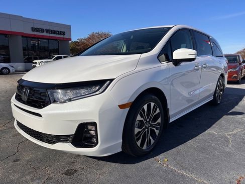 Used 2025 Honda Odyssey Elite image 7