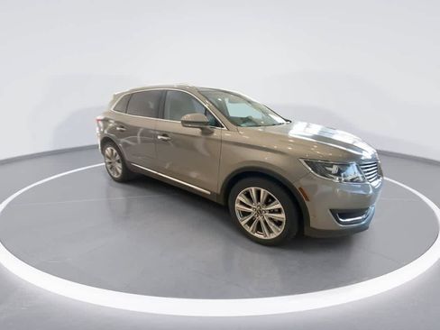 Used 2016 Lincoln MKX Reserve w/ Technology Package AWD/4WD image 2