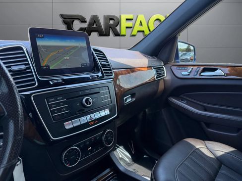 Used 2017 Mercedes-Benz GLS 450 4MATIC image 38