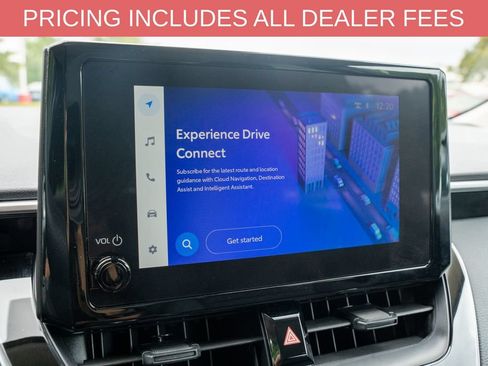Used 2026 Toyota Corolla LE FWD image 12