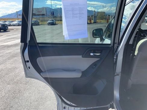 Used 2015 Subaru Forester 2.5i Limited w/ Popular Package #2 image 12