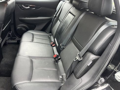 Certified 2022 Nissan Rogue Sport SL w/ Premium Package image 19