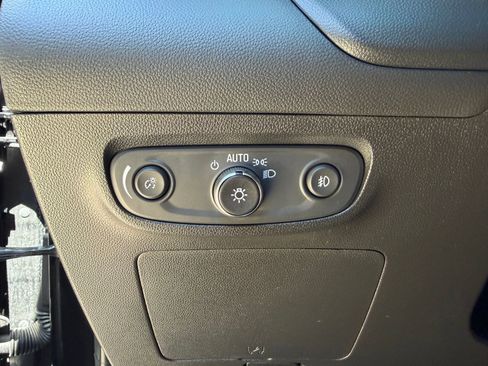 Used 2023 Buick Encore GX Preferred w/ Cold Weather Comfort Package image 12