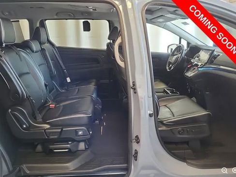 Used 2023 Honda Odyssey Elite image 10