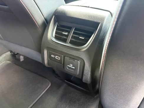 Used 2025 Chevrolet Blazer RS FWD image 29