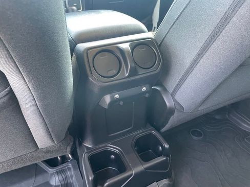 Used 2024 Jeep Wrangler Willys image 24