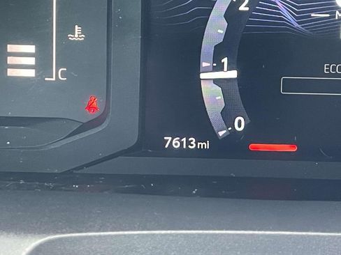 Used 2024 Toyota Tacoma SR5 w/ SR5 Upgrade Package image 29