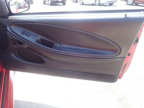 Used 2001 Ford Mustang GT RWD image 21