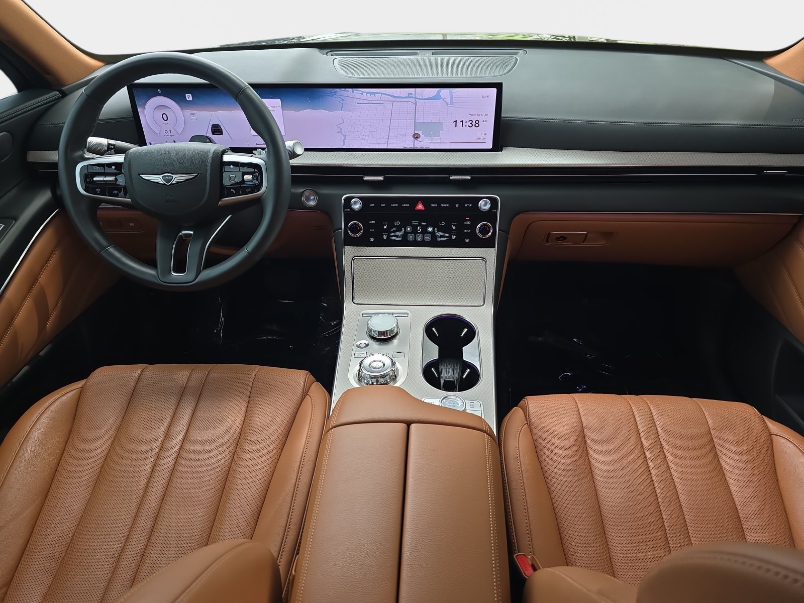 Used 2025 Genesis GV80 2.5T Advanced AWD/4WD image 10