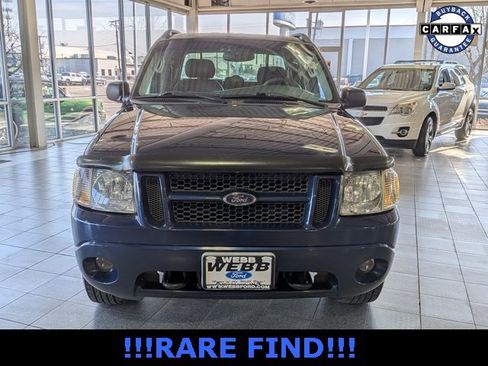 Used 2004 Ford Explorer Sport Trac 4x4 image 3