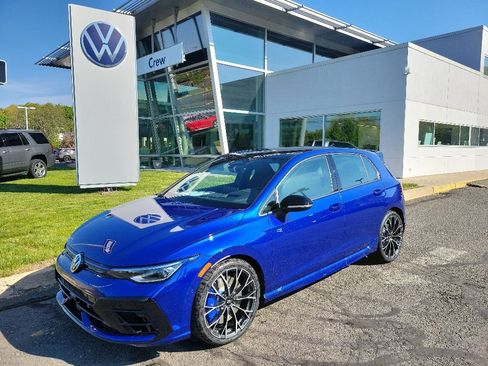 New 2026 Volkswagen Golf AWD/4WD image 1