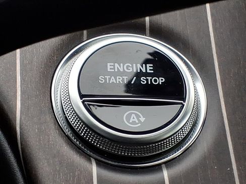 Certified 2025 Mercedes-Benz E 350 4MATIC Sedan image 21