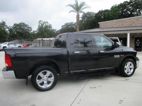 Used 2015 RAM 1500 Big Horn RWD image 25