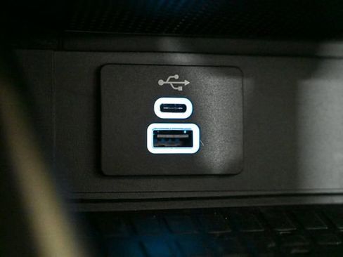 Used 2024 Ford Mustang GT Premium image 29