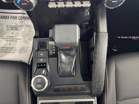 Used 2024 Toyota Tacoma TRD Sport image 20