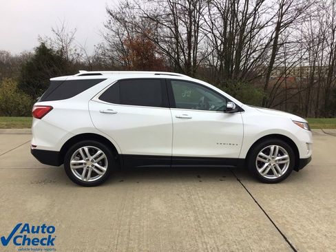 Used 2021 Chevrolet Equinox Premier w/ LPO, Floor Liner Package image 2